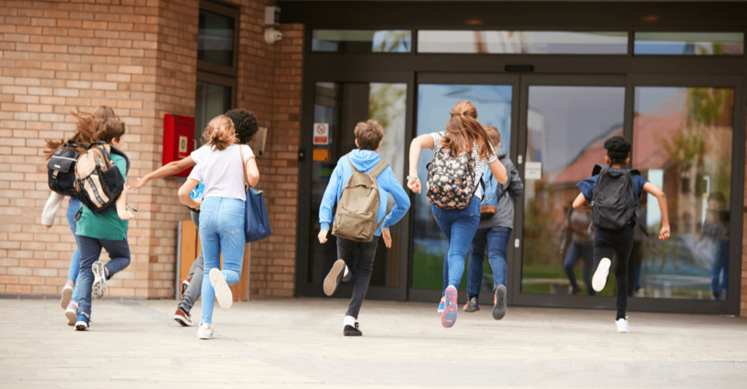 Students arriving at school in Kelowna